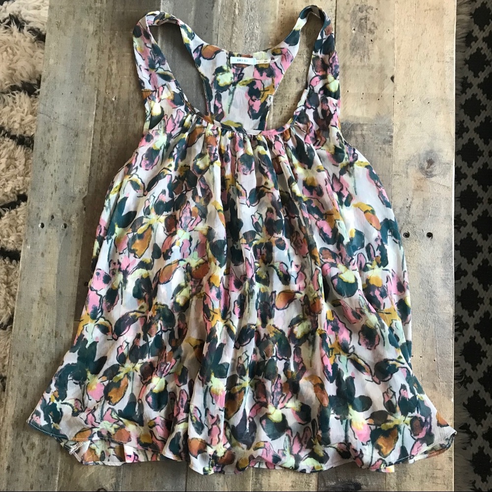 Urban Outfitters Kimchi Blue floral top